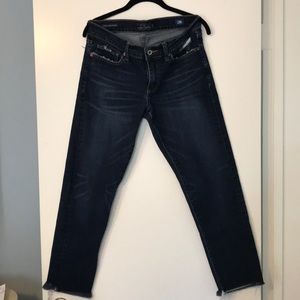 Woman’s 6 Lucky Brand Sienna Slim cropped jean